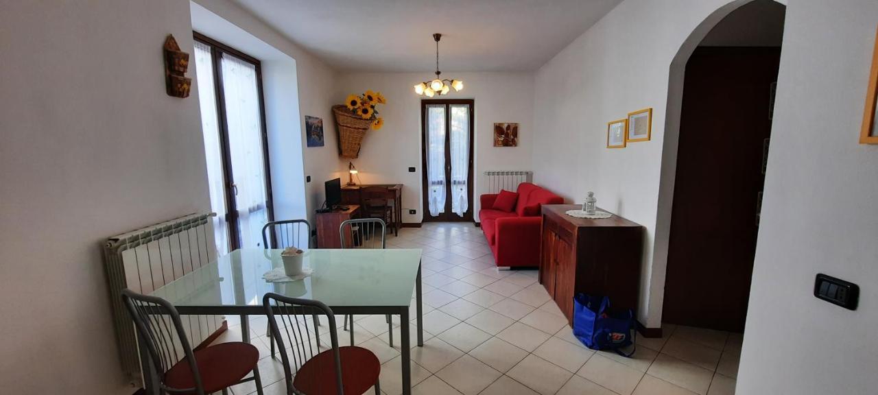 Buglio in Monte Residenza Antica Corte Villa Picta מראה חיצוני תמונה